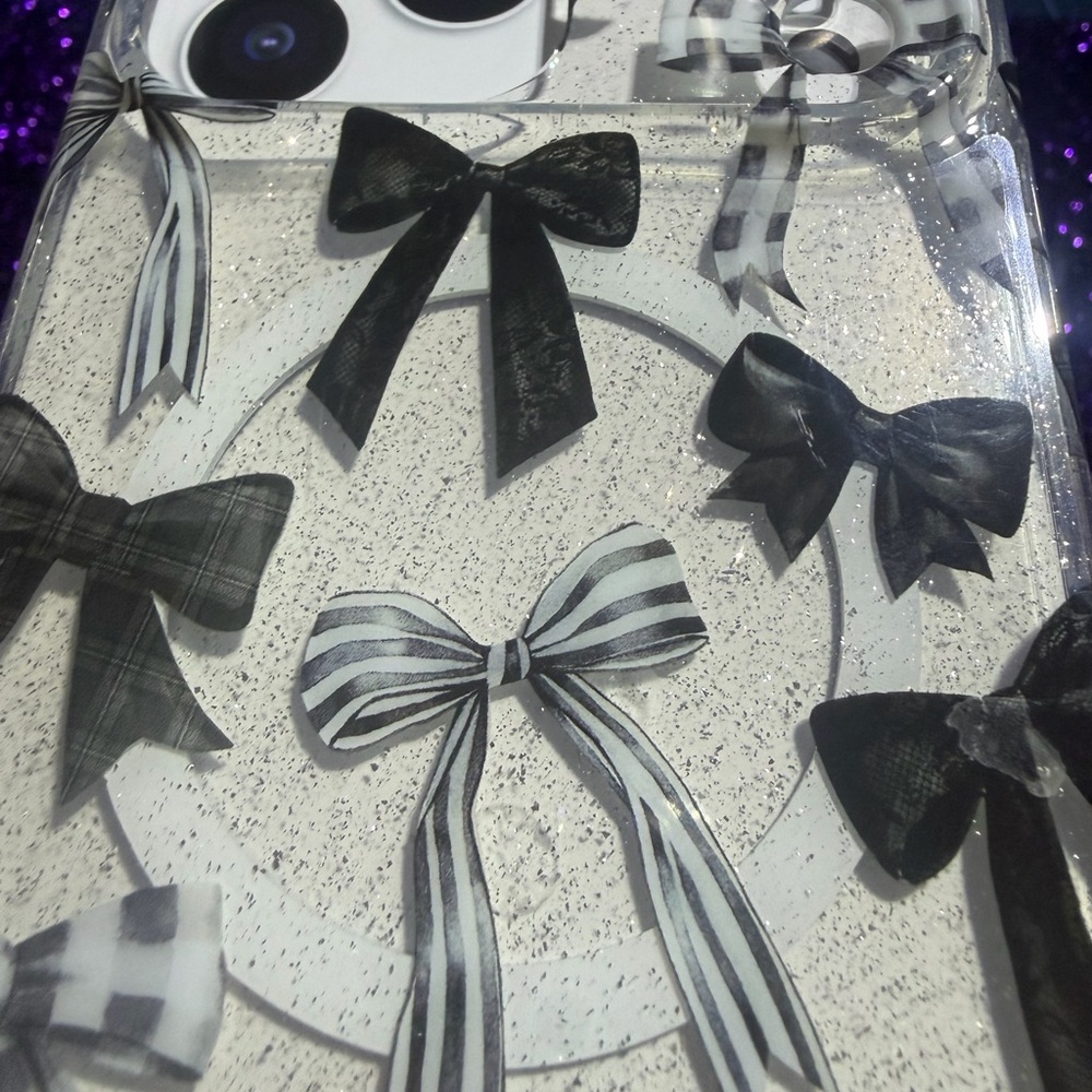 Velvet Caviar 17 Pro Max Case - Picture 2 of 8